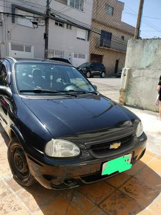 CHEVROLET CLASSIC 1.0 MPFI VHCE 8V FLEX 4P MANUAL
